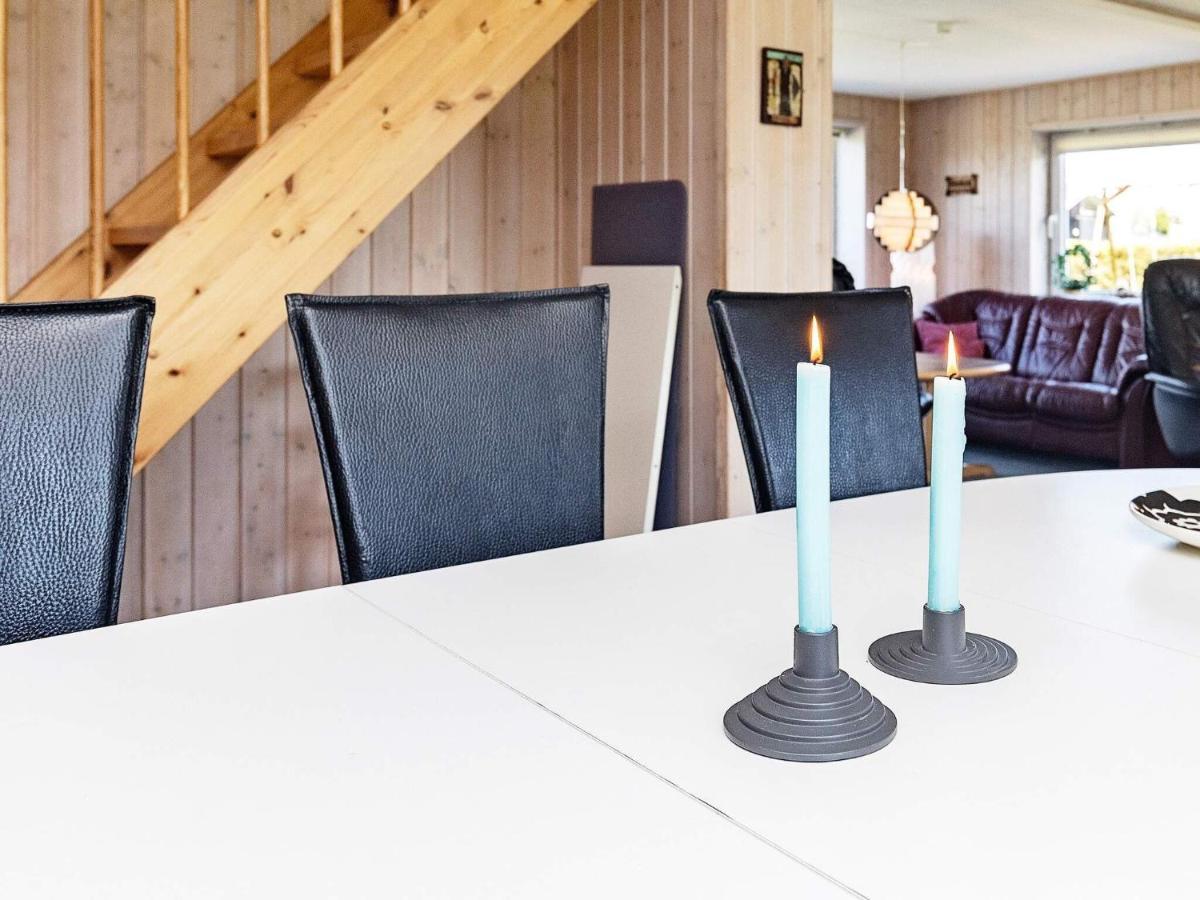 10 Person Holiday Home In Vinderup Kültér fotó