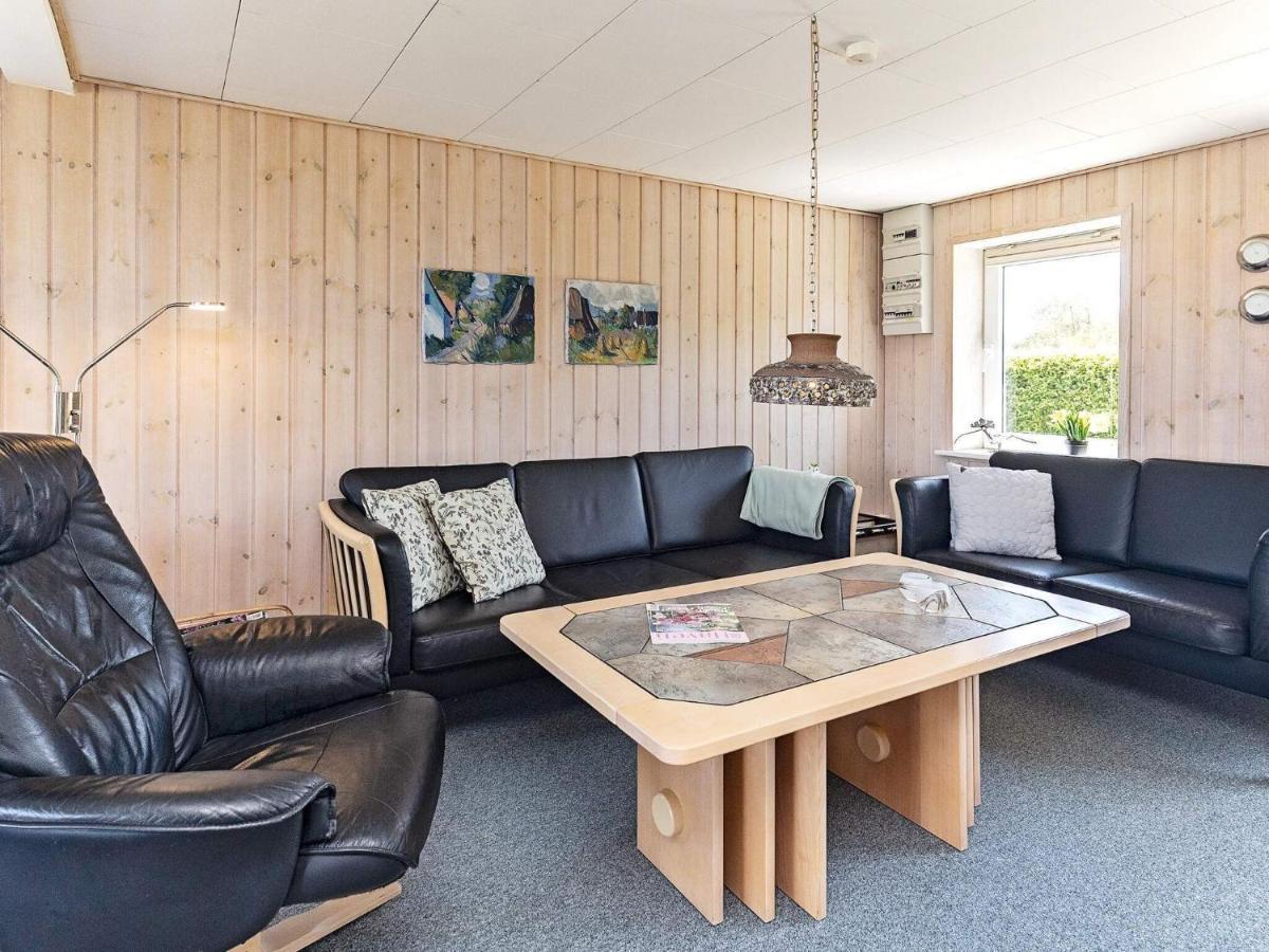 10 Person Holiday Home In Vinderup Kültér fotó